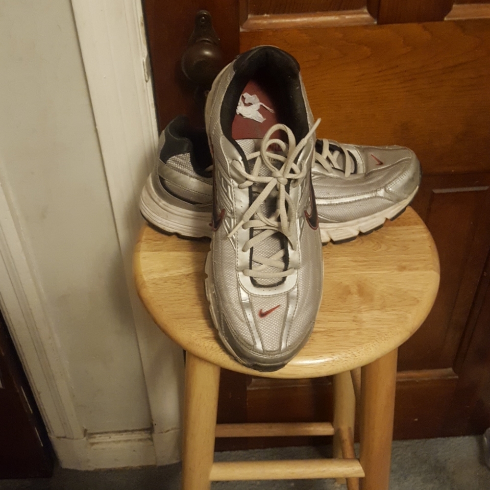 MEN'S ATHLETIC SHOES